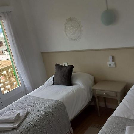 Apartamentos Can Salas Cala Figuera  Exteriör bild