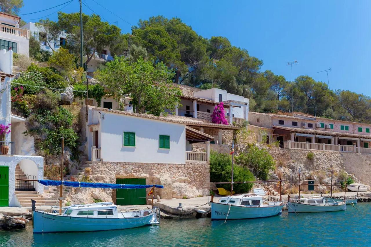 Apartamentos Can Salas Cala Figuera  Exteriör bild